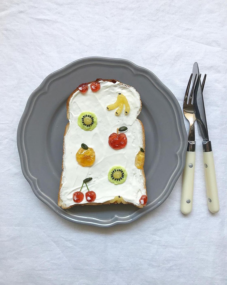 Ide Baru, Ngelukis Di Atas Roti Tawar